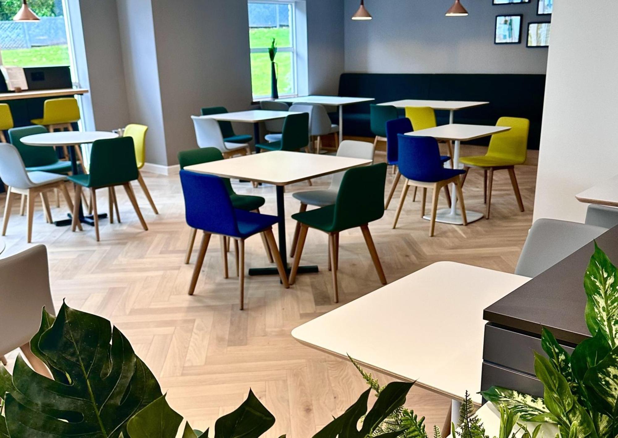 Redhill  Holiday Inn Bristol Airport By Ihg מראה חיצוני תמונה