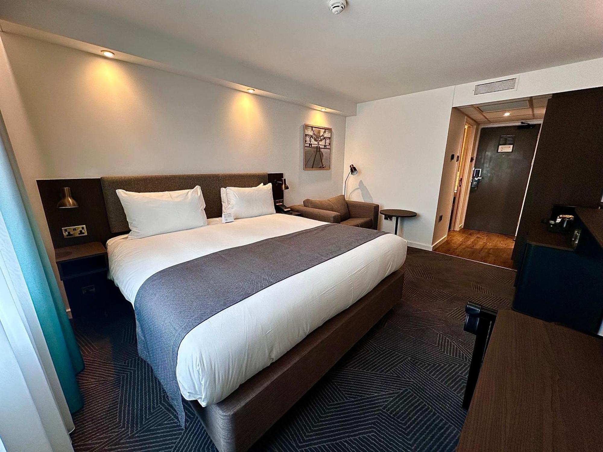 Redhill  Holiday Inn Bristol Airport By Ihg מראה חיצוני תמונה