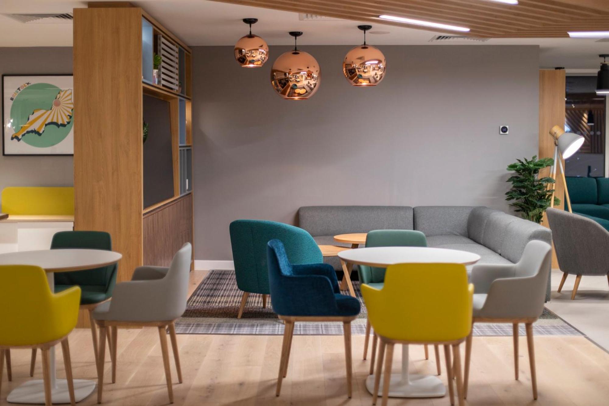 Redhill  Holiday Inn Bristol Airport By Ihg מראה חיצוני תמונה
