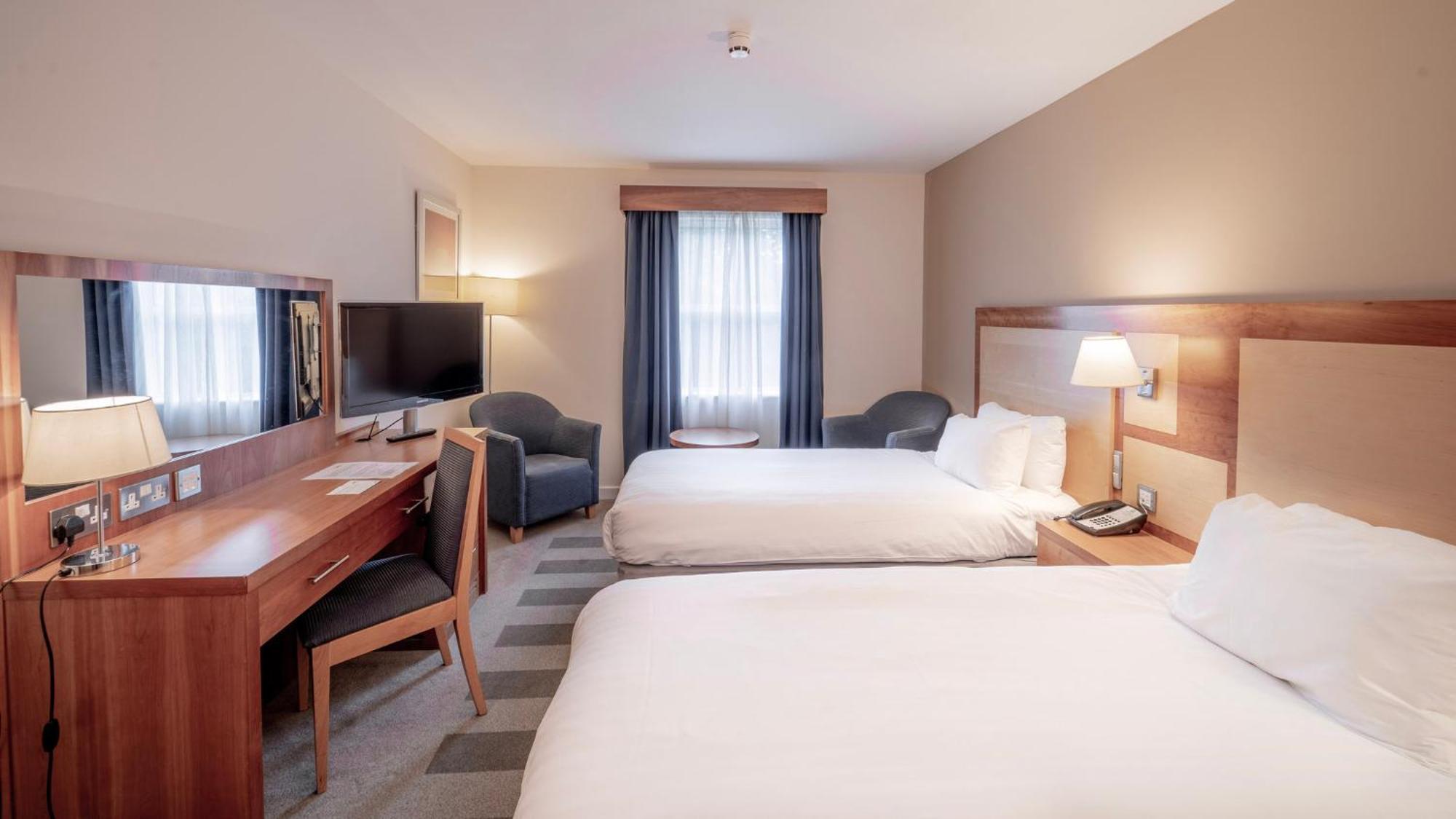Redhill  Holiday Inn Bristol Airport By Ihg מראה חיצוני תמונה