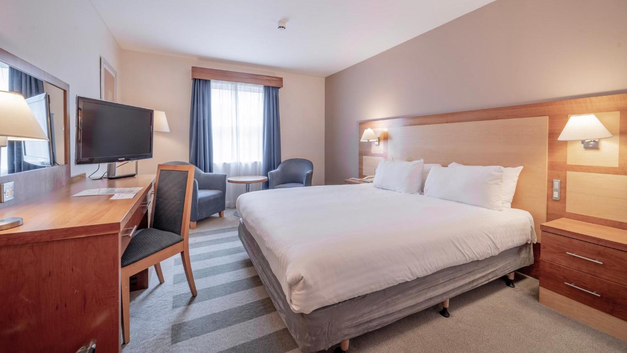 Redhill  Holiday Inn Bristol Airport By Ihg מראה חיצוני תמונה